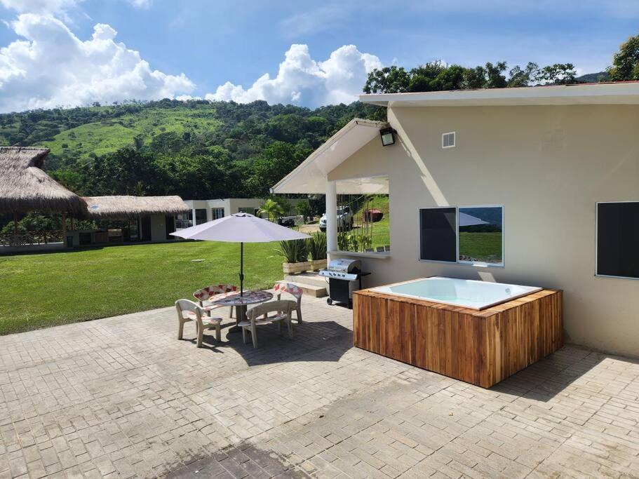 Villeta Casa De Campo Caracoli Spa Exterior foto