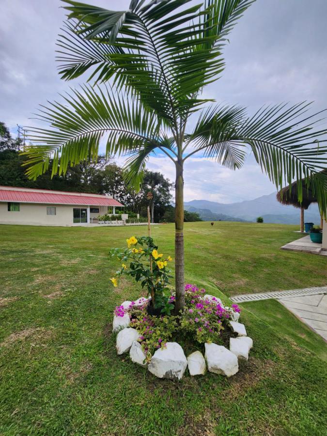 Villeta Casa De Campo Caracoli Spa Exterior foto